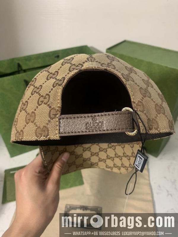 Gucci Hat dx13