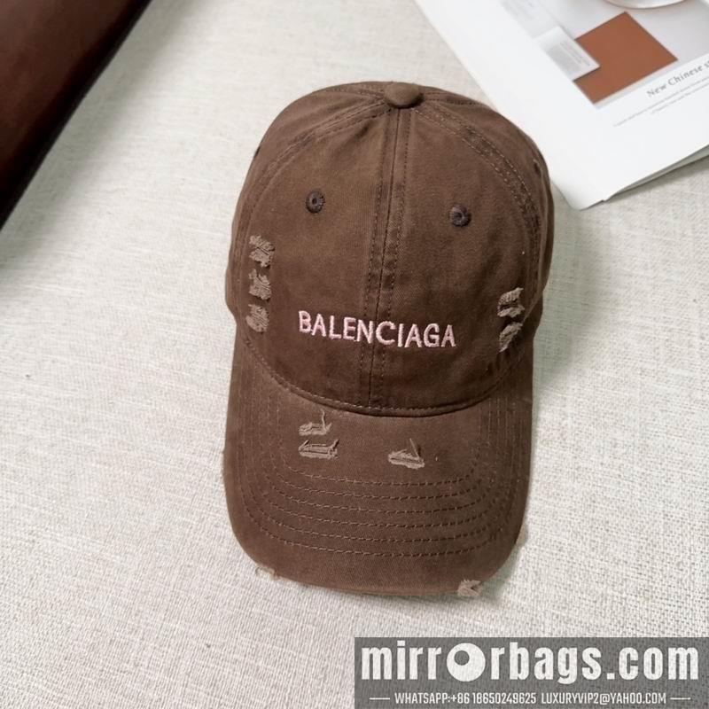 Balenciaga Hat dx115