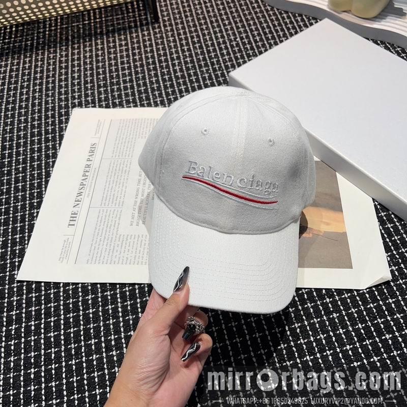 Balenciaga Hat dx25