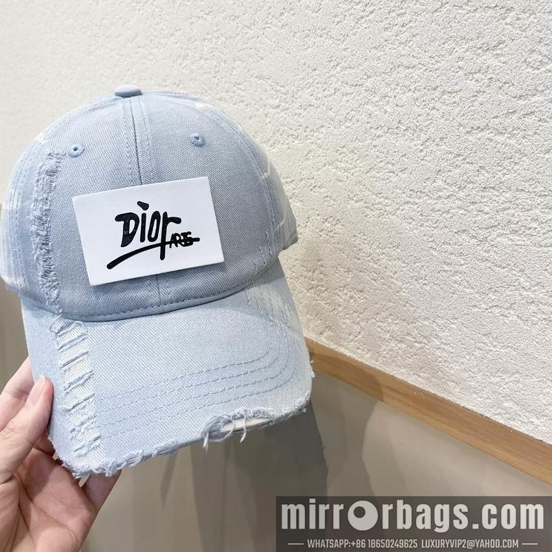 Dior Hat 072803