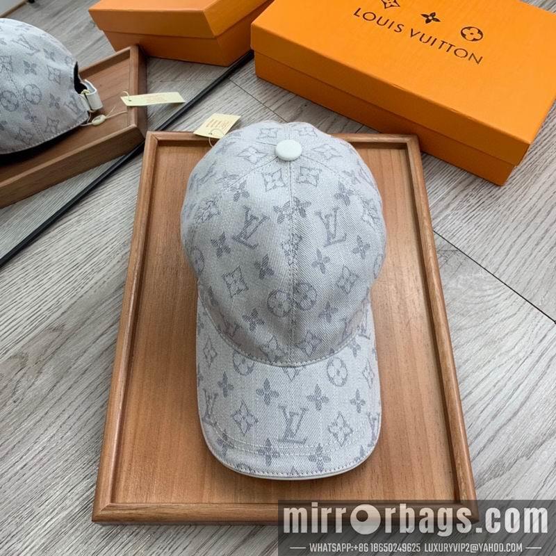 LV Hat dx172