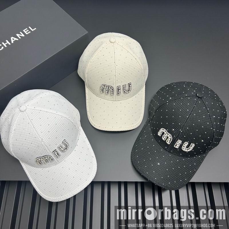 Miumiu Hat dx07