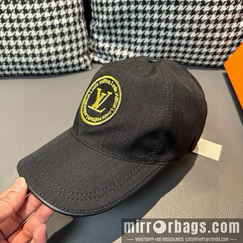 LV Hat 091402