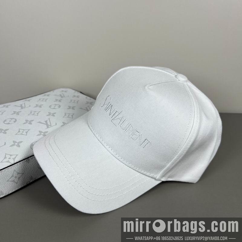 YSL Hat dx37
