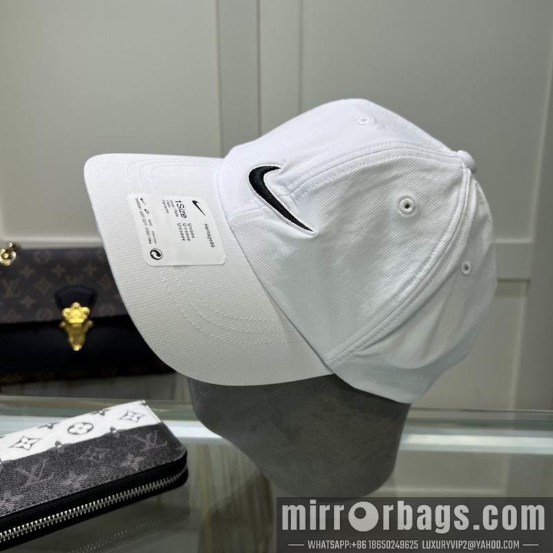 Nike Hat dx06