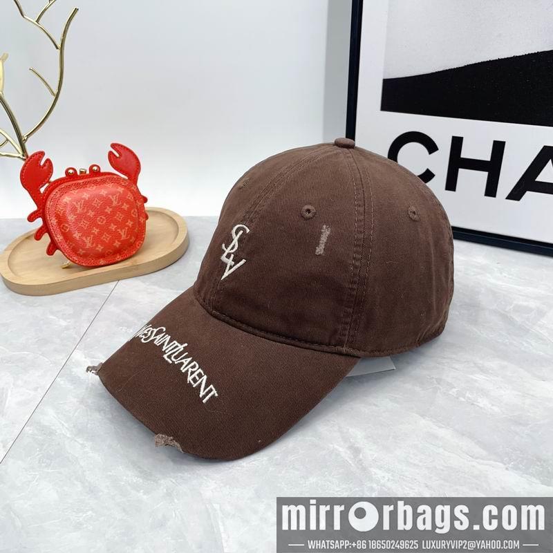 YSL Hat dx32