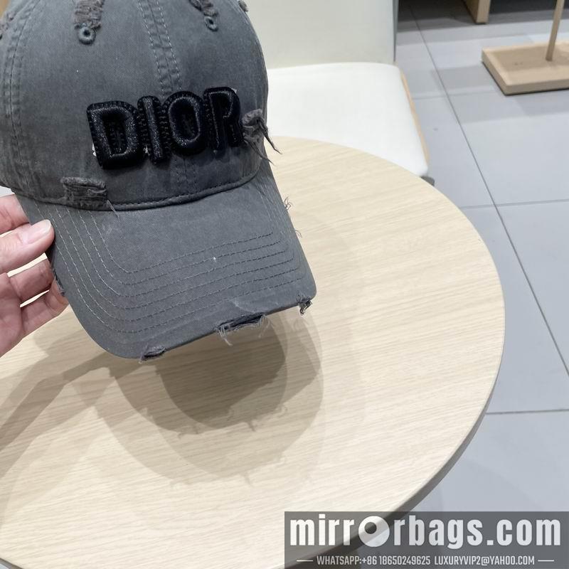 Dior Hat 040201