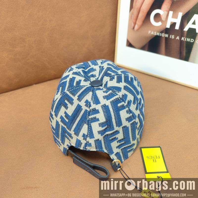 Fendi Hat dx55