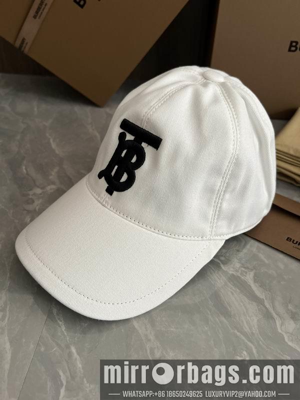Burberry Hat dx40