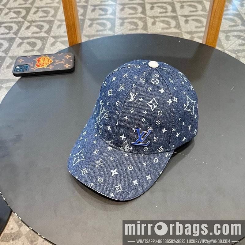 LV Hat 0307105