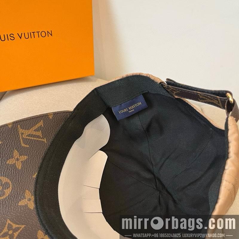 LV Hat dx34