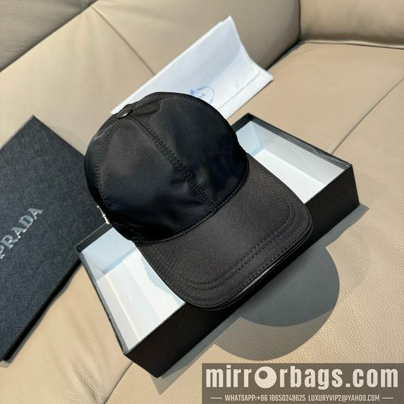 Prada Hat dx64