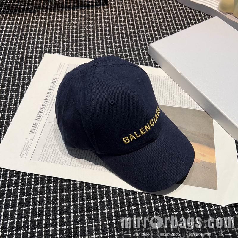 Balenciaga Hat dx11