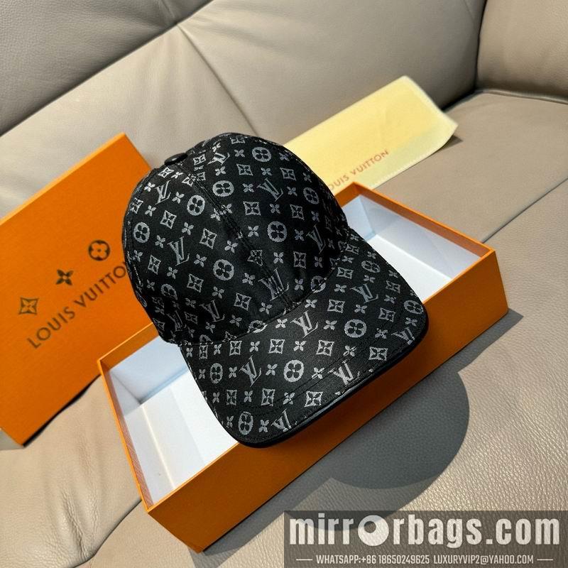 LV Hat dx119