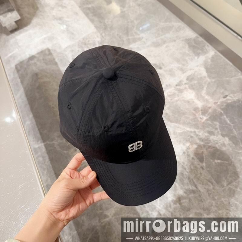 Balenciaga Hat dx64