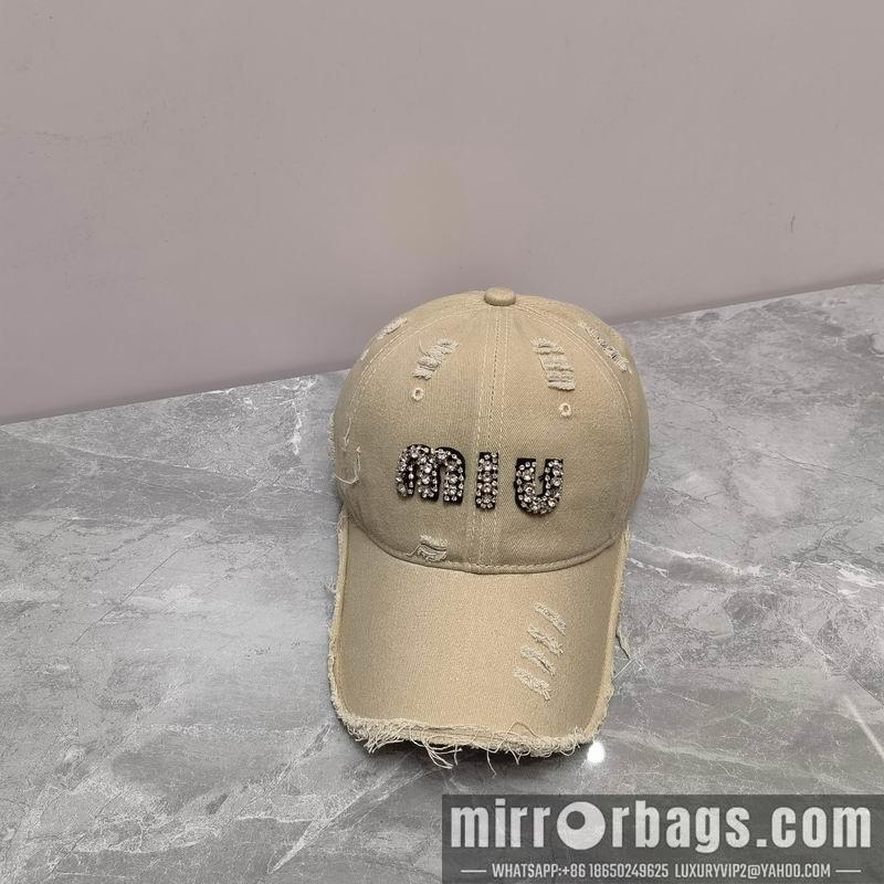 Miumiu Hat dx09