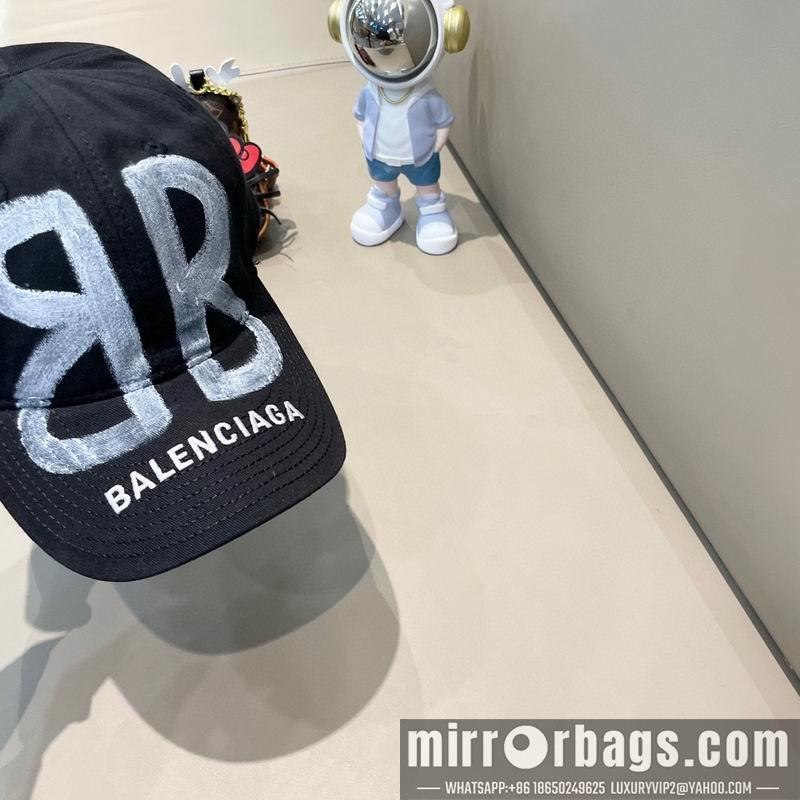 Balenciaga Hat 081401