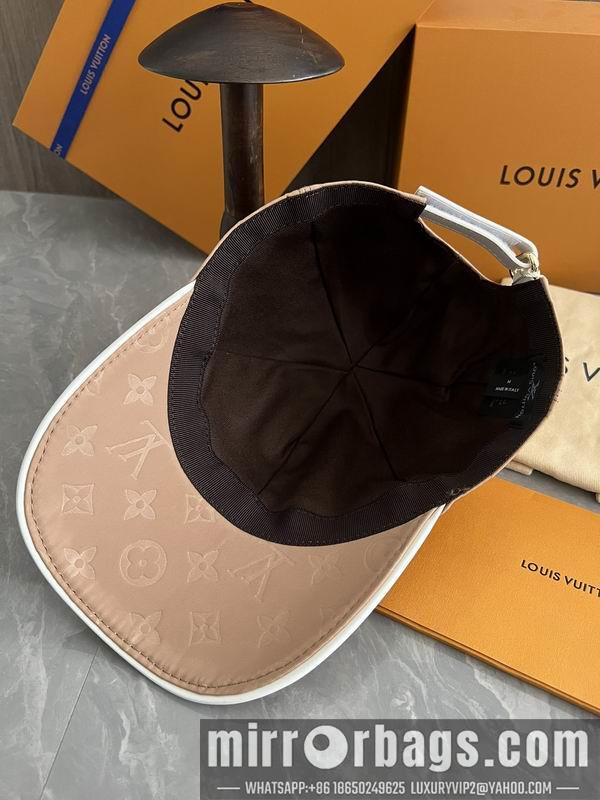 LV Hat dx03