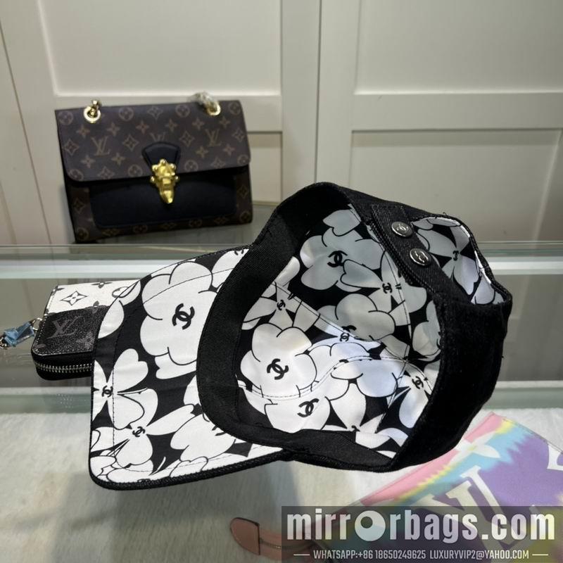 Chanel Hat 071302