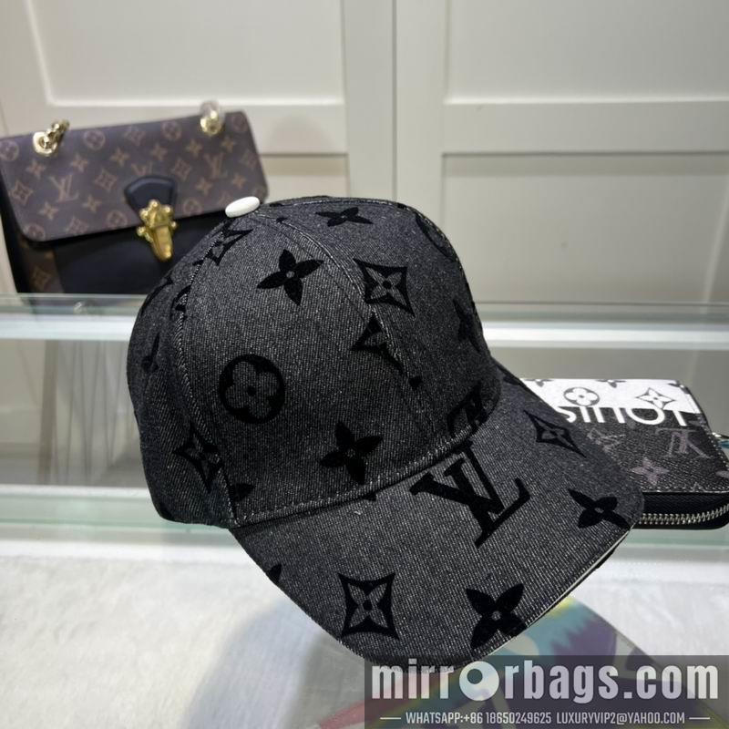 LV Hat 042807