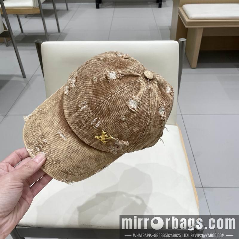 LV Hat 032001