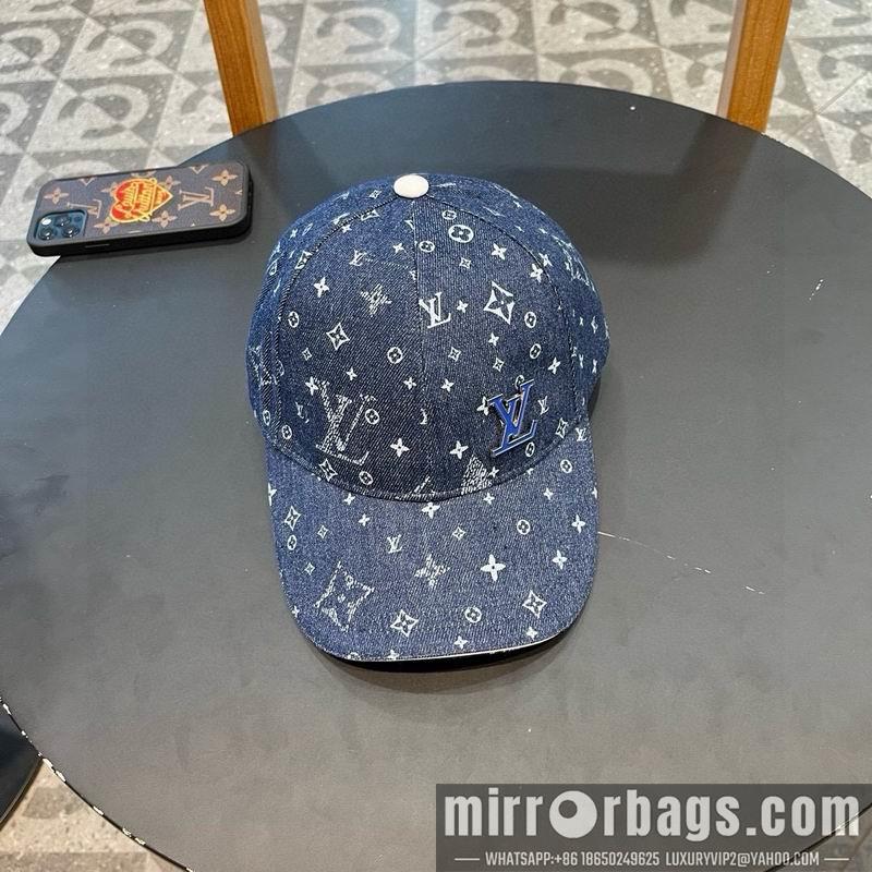 LV Hat 0307105