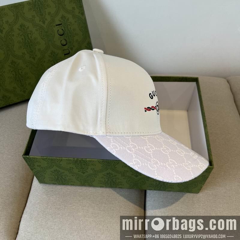 Gucci Hat dx30