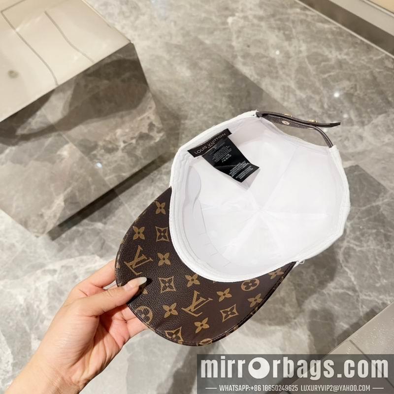 LV Hat 041704