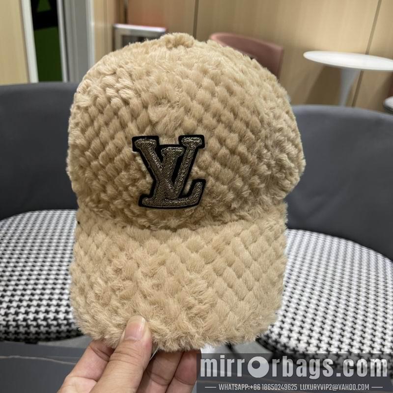 LV Hat 102801