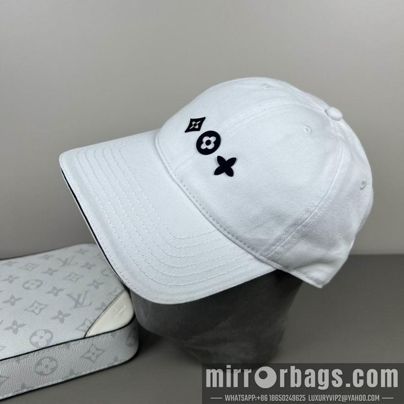 LV Hat dx68