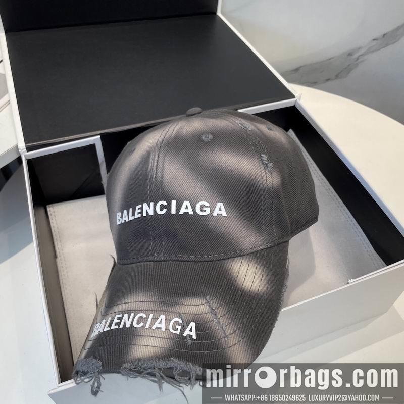 Balenciaga Hat dx65