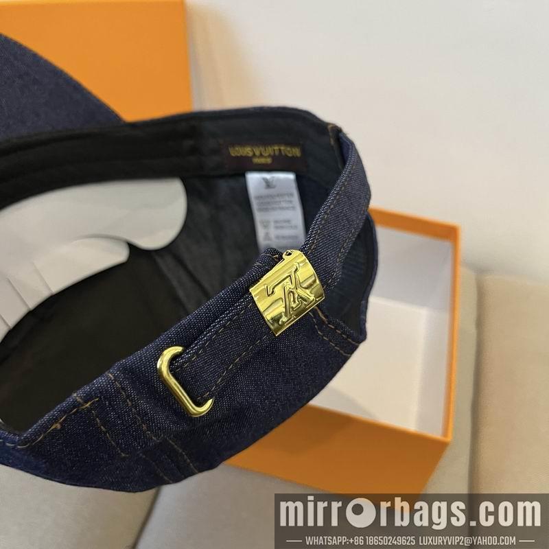 LV Hat dx32