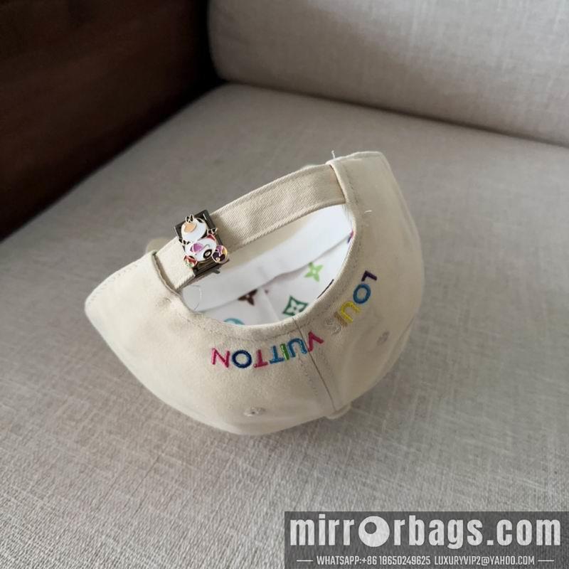LV Hat dx29