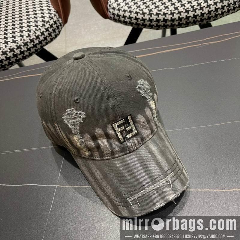 Fendi Hat 091401