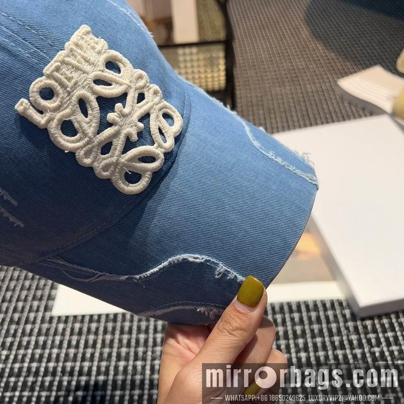 Loewe Hat dx08