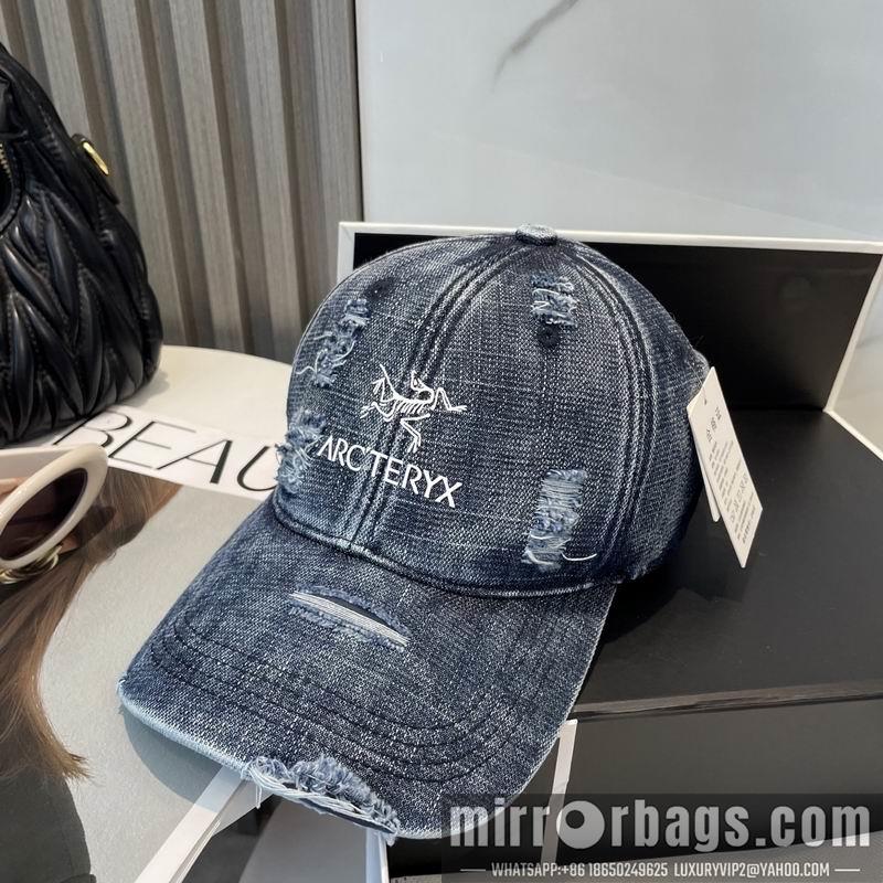 Arcteryx Hat dx18