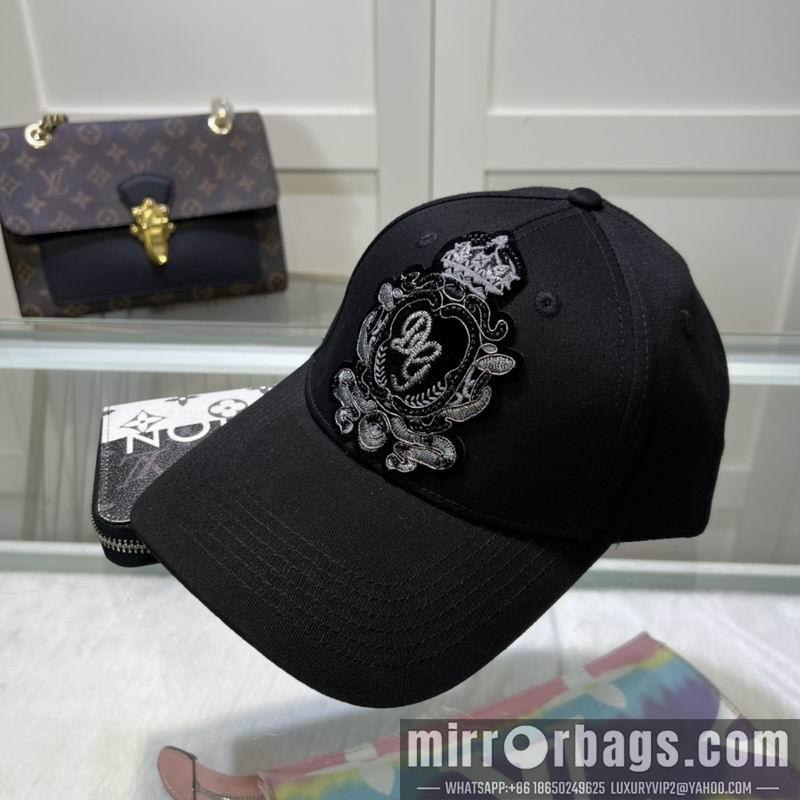 DG Hat dx03