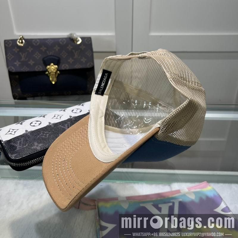 Balenciaga Hat dx83
