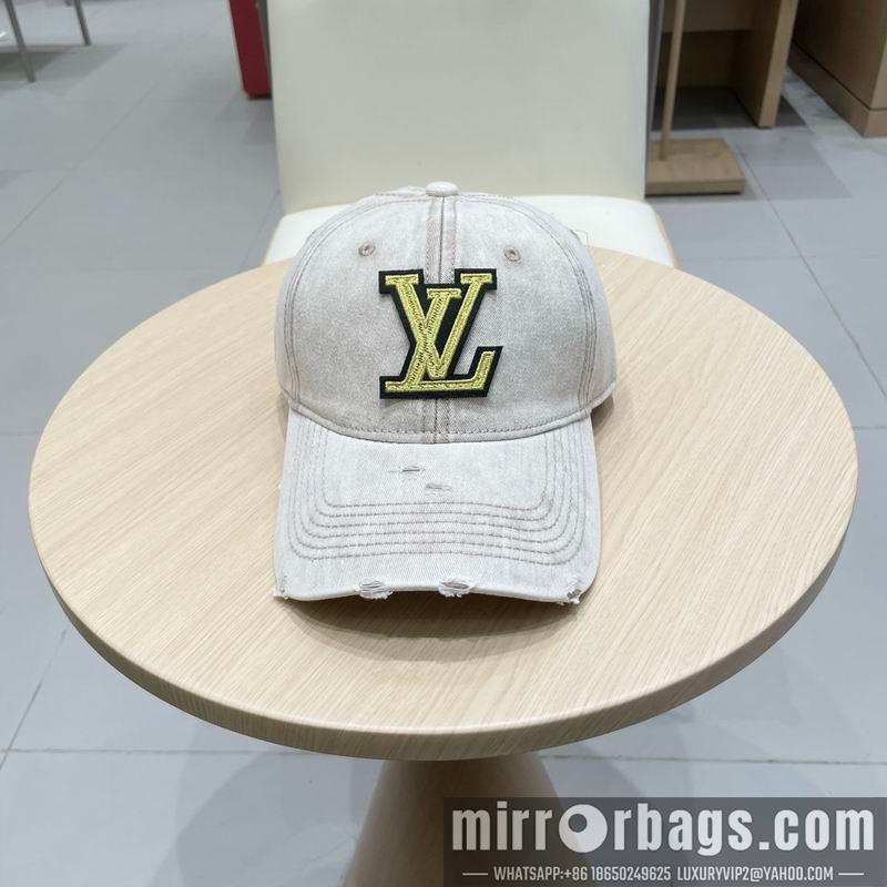 LV Hat 010903