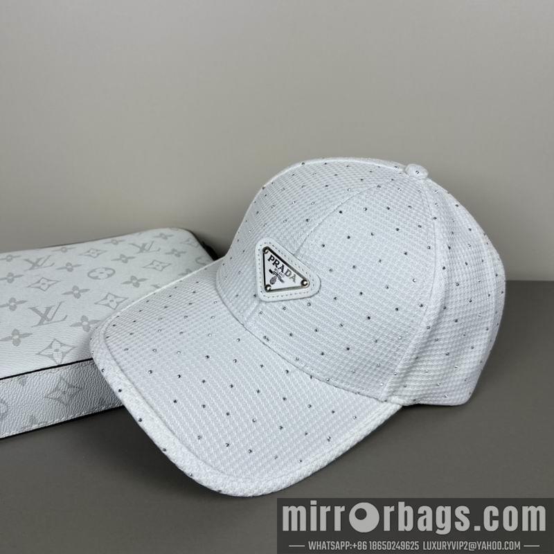Prada Hat dx17