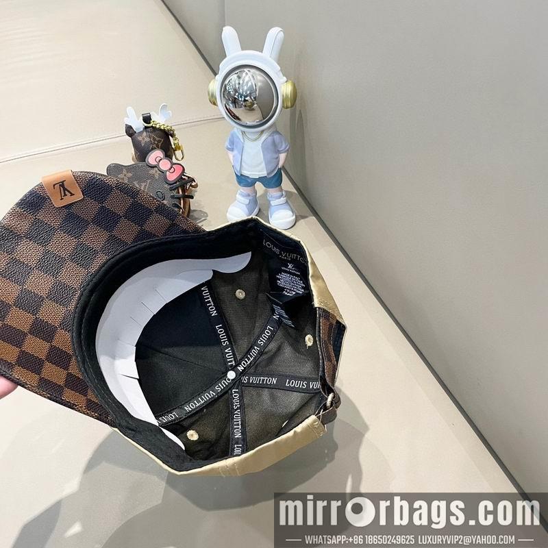 LV Hat 081803