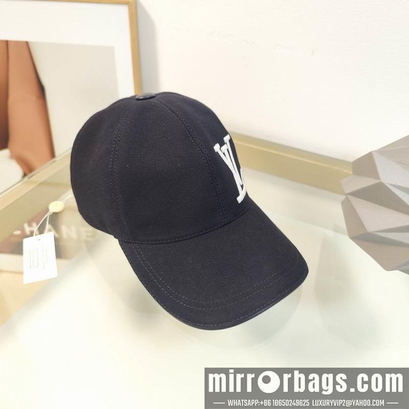 LV Hat dx111