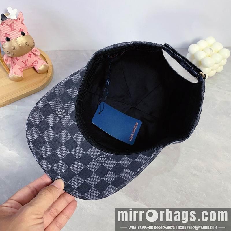LV Hat dx85