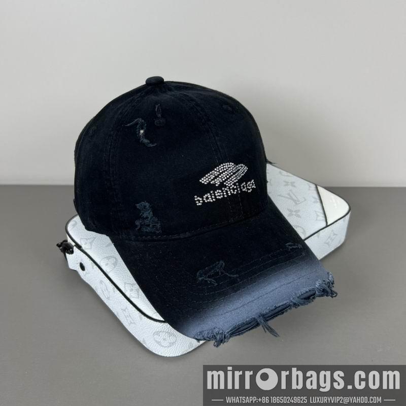Balenciaga Hat dx81