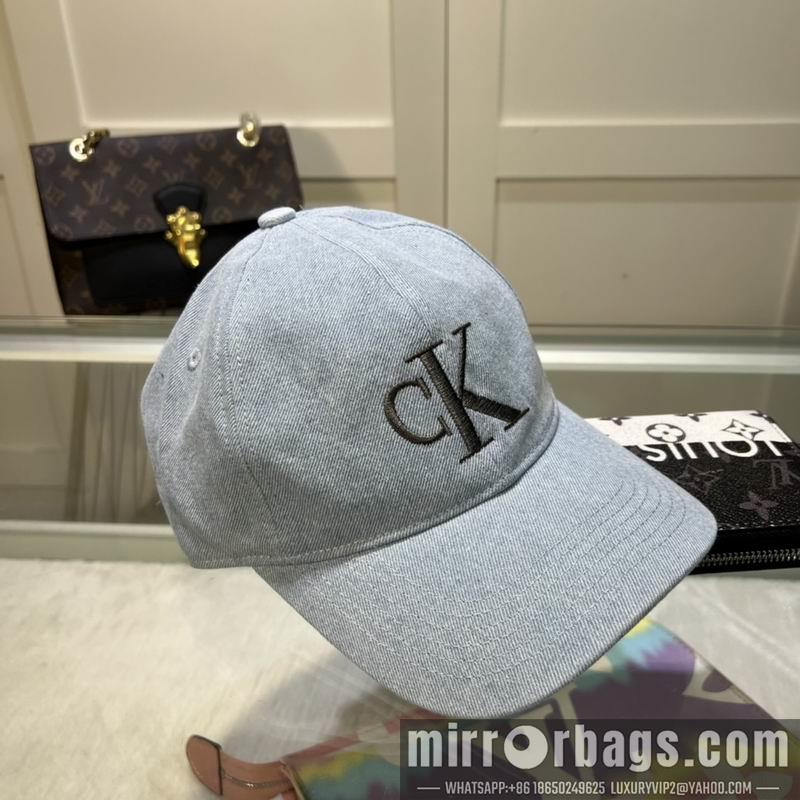 CK Hat dx04
