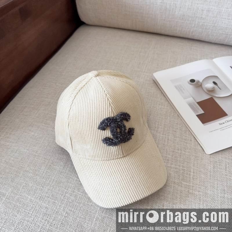 Chanel Hat dx70