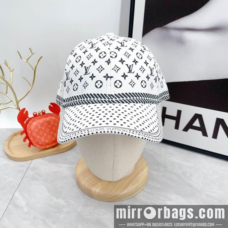 LV Hat dx22