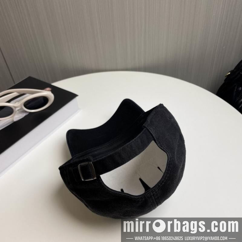 Balenciaga Hat 102801
