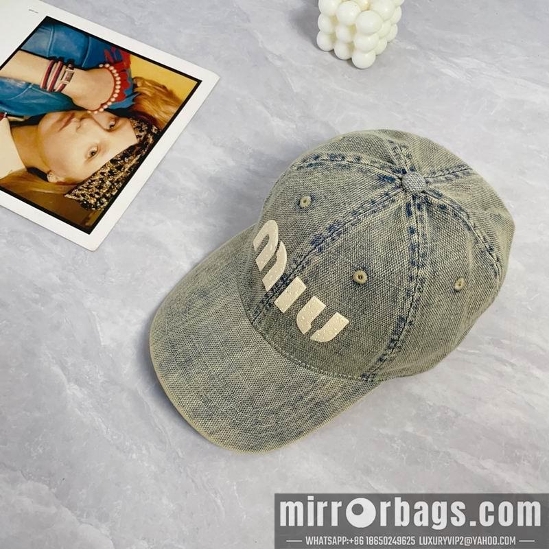 Miumiu Hat dx46
