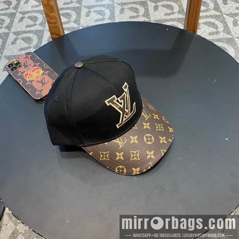 LV Hat 0307102